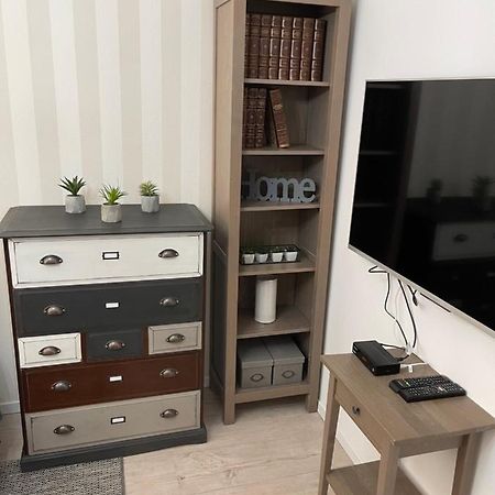 Cosy Apartmant In Hodonin Apartment Luaran gambar