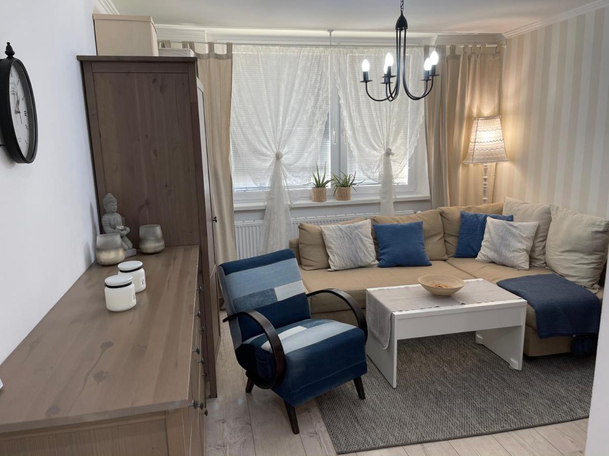 Cosy Apartmant In Hodonin Apartment Luaran gambar