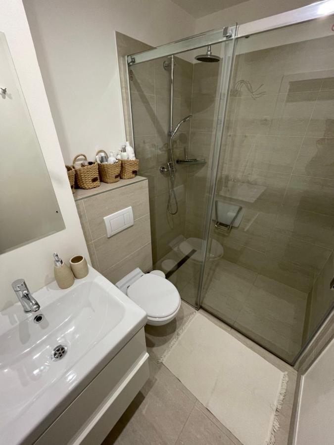 Cosy Apartmant In Hodonin Apartment Luaran gambar